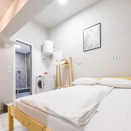 Little Studio In The City Center Apartment