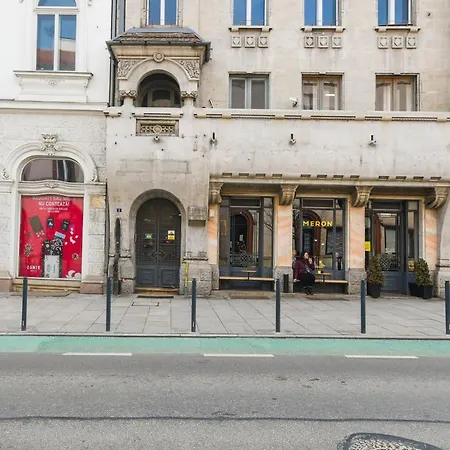 Apartment Little Studio In The City Center Cluj-Napoca